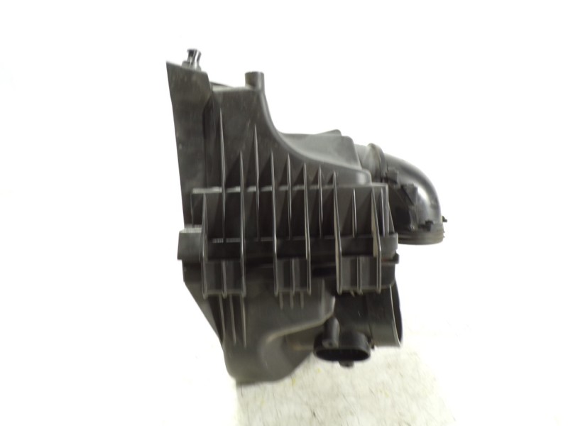 Recambio de filtro aire para opel mokka 1.6 cdti dpf referencia OEM IAM 13490988  