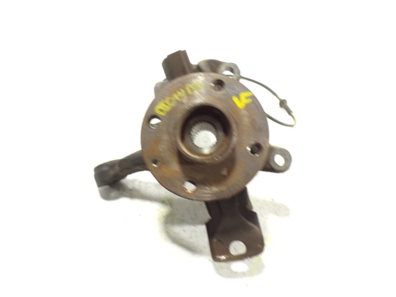 Recambio de mangueta delantera derecha para peugeot 108 1.2 12v vti referencia OEM IAM B000905580  