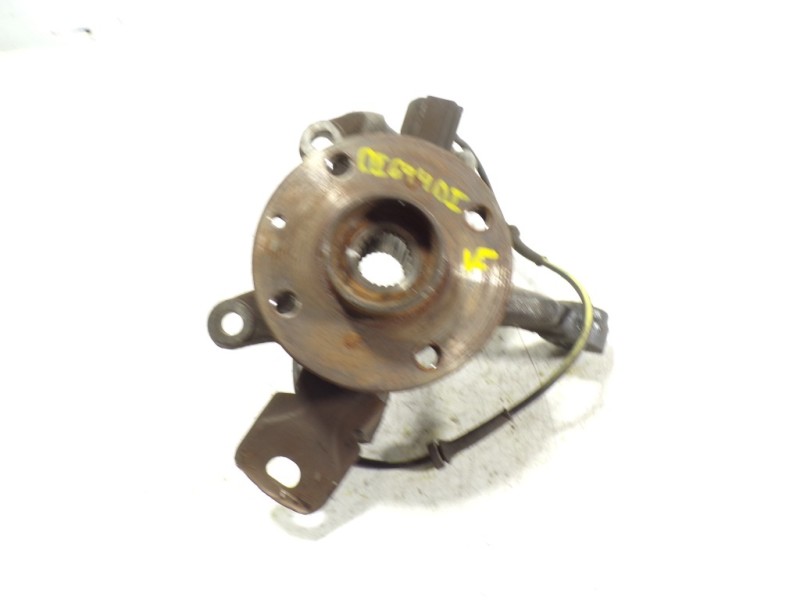 Recambio de mangueta delantera izquierda para peugeot 108 1.2 12v vti referencia OEM IAM B000905680  