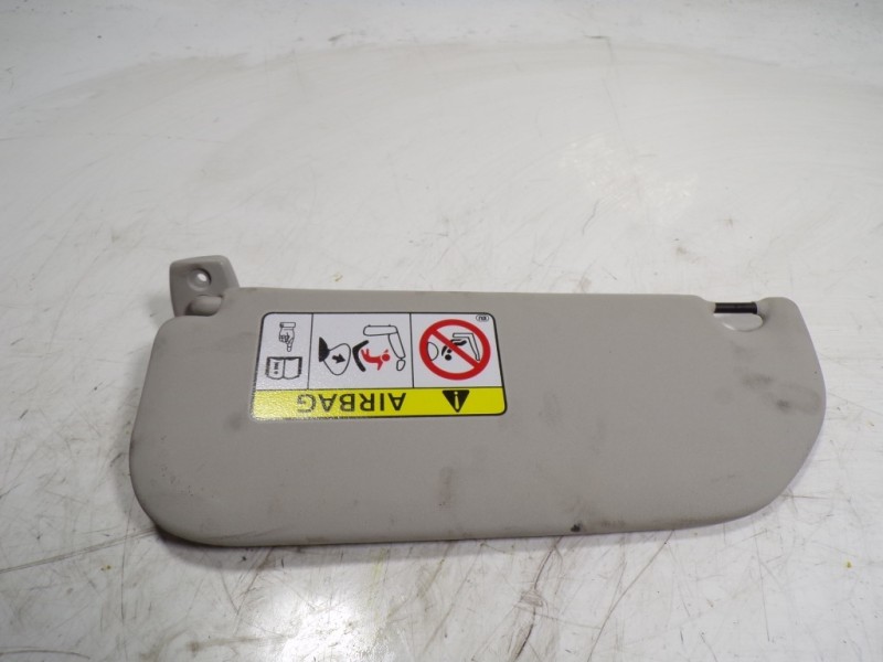 Recambio de parasol derecho para peugeot 108 1.2 12v vti referencia OEM IAM 16117727BJ  