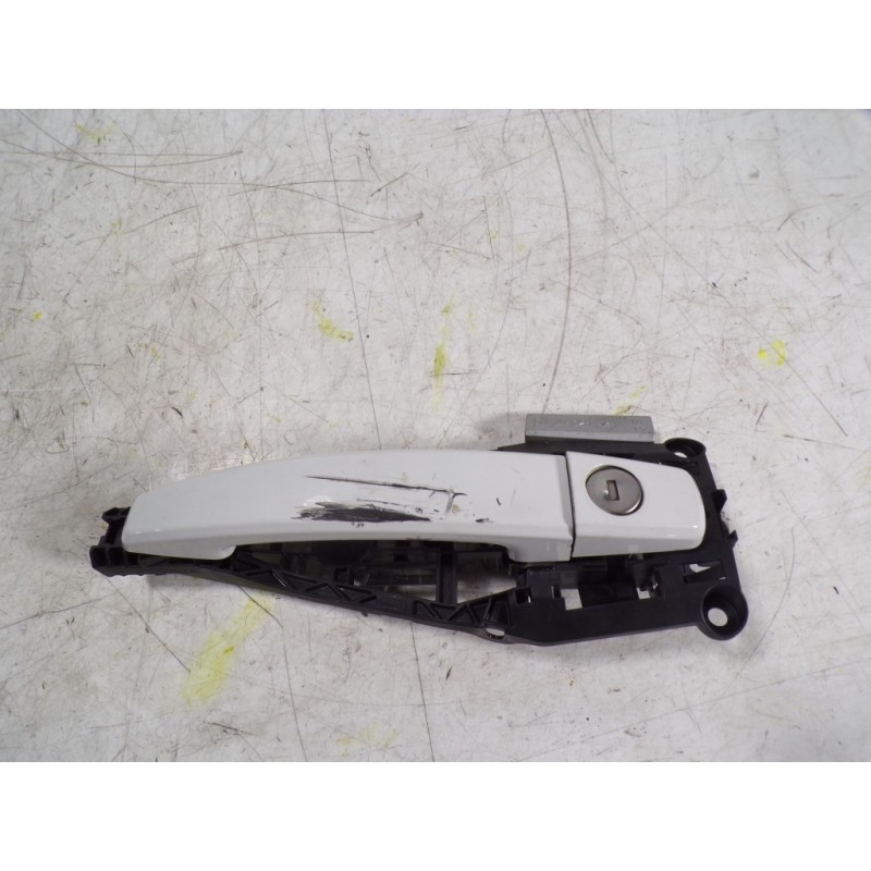 Recambio de maneta exterior delantera izquierda para opel mokka 1.6 cdti dpf referencia OEM IAM 92233089  