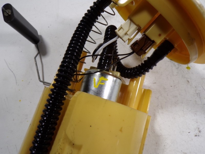 Recambio de aforador para renault clio iv limited referencia OEM IAM 172021275R 172021275R 100100460AD