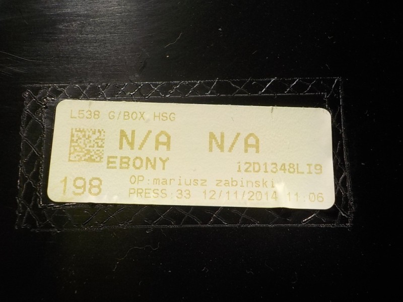 Recambio de guantera para land rover evoque 2.2 td4 cat referencia OEM IAM LR060060 12D1348LAX 