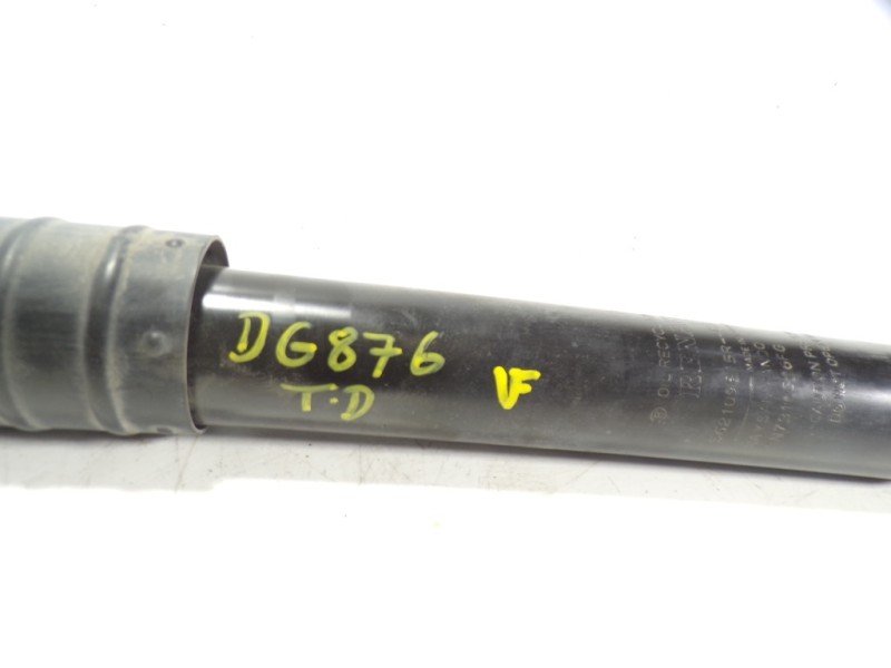 Recambio de amortiguador trasero derecho para renault clio iv limited referencia OEM IAM 562109815R 562109815R 