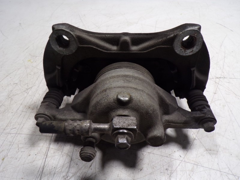 Recambio de pinza freno delantera derecha para opel mokka 1.6 cdti dpf referencia OEM IAM 13301227  
