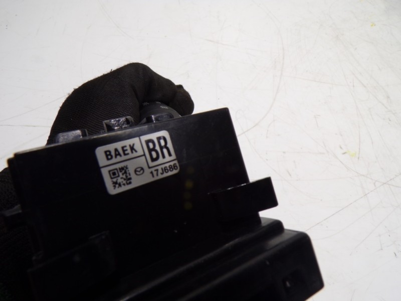 Recambio de mando luces para mazda 3 lim. () origin referencia OEM IAM  17J686 