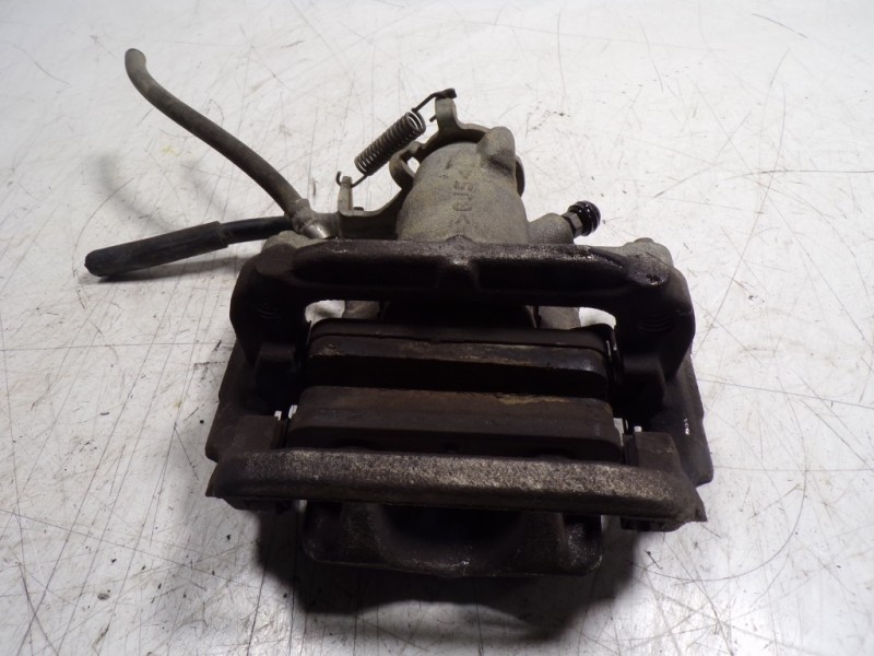 Recambio de pinza freno trasera izquierda para opel mokka 1.6 cdti dpf referencia OEM IAM 13300883  