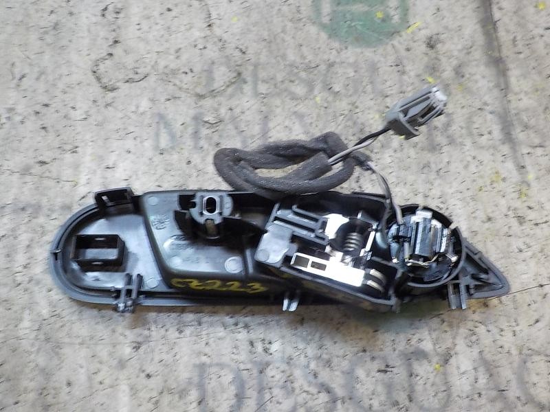 Recambio de maneta interior delantera izquierda para ford fiesta (ccn) trend referencia OEM IAM 2146028  