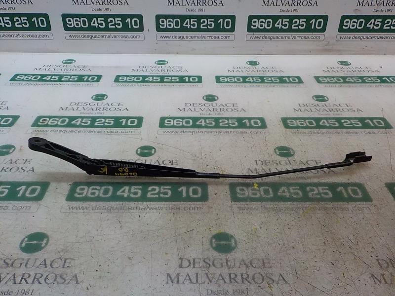 Recambio de brazo limpia delantero derecho para seat ibiza sc (6j1) reference referencia OEM IAM 6J1955410  