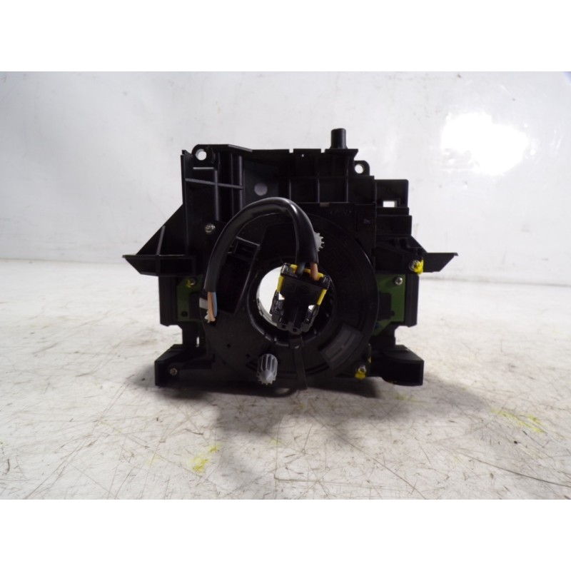 Recambio de anillo airbag para ford focus lim. (cb8) 1.0 ecoboost cat referencia OEM IAM 1768432 BV6T13N064BJ 