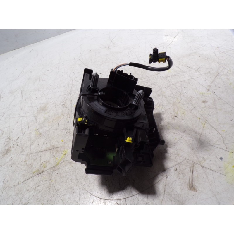 Recambio de anillo airbag para ford focus lim. (cb8) 1.0 ecoboost cat referencia OEM IAM 1768432 BV6T13N064BJ 