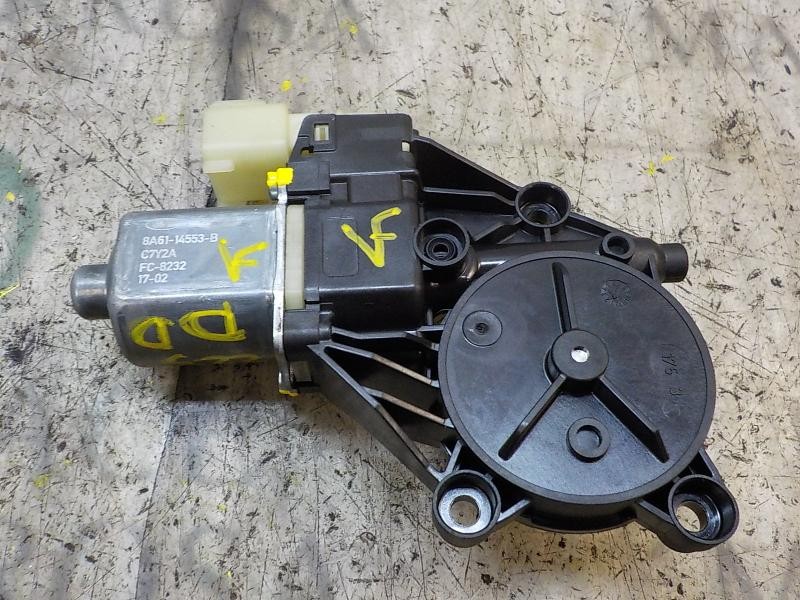 Recambio de motor elevalunas delantero derecho para ford fiesta (ccn) trend referencia OEM IAM 1852734  