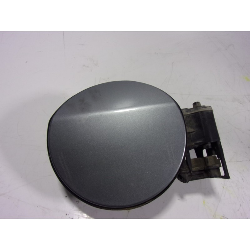 Recambio de tapa combustible para opel astra j lim. 1.6 cdti dpf referencia OEM IAM 13309107  