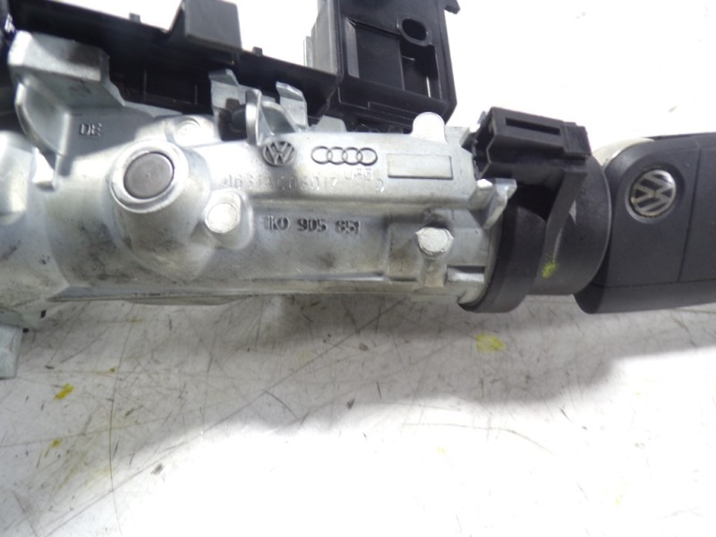 Recambio de antirrobo para volkswagen polo 1.0 referencia OEM IAM 1K0905851D 6C0905865 