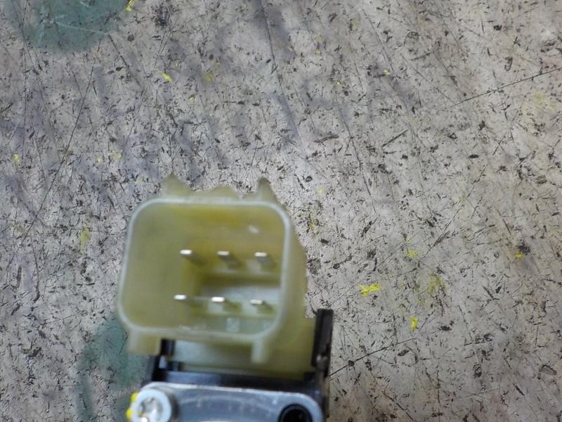 Recambio de motor elevalunas trasero izquierdo para ford fiesta (ccn) trend referencia OEM IAM 1852321  