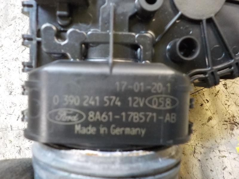 Recambio de motor limpia delantero para ford fiesta (ccn) trend referencia OEM IAM 1698869 8A6117B571AB 0390241574