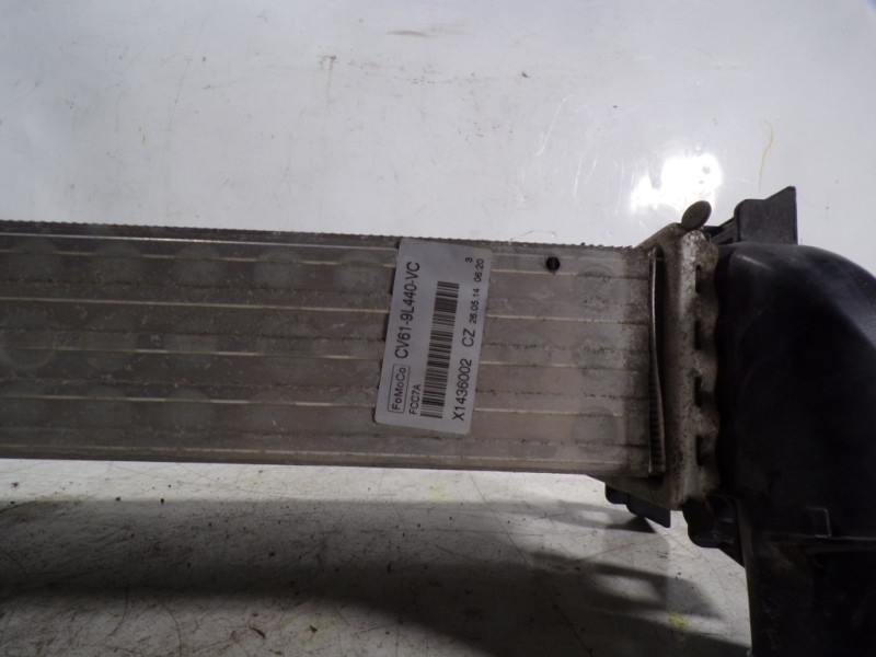 Recambio de intercooler para ford focus lim. (cb8) 1.0 ecoboost cat referencia OEM IAM 2026747 CV619L440VC 