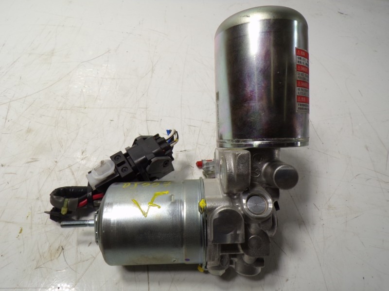 Recambio de bomba freno para toyota c-hr 132 kw referencia OEM IAM 4707012040 4707012030 3102056001