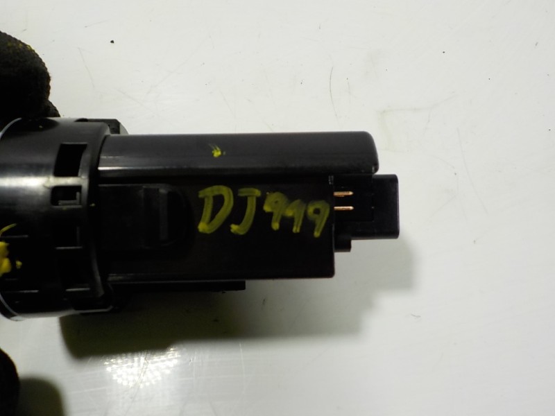 Recambio de modulo electronico para toyota yaris hybrid active referencia OEM IAM 8961102112 2010DJ2910 N14TM1MB3