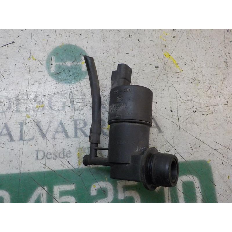 Recambio de bomba limpia para renault master ii phase 2 caja cerrada 2.5 diesel referencia OEM IAM   