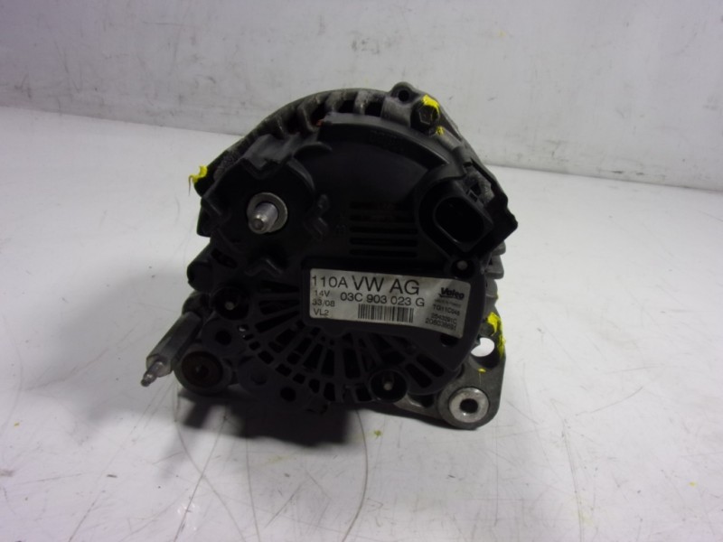 Recambio de alternador para volkswagen golf vi (5k1) sport referencia OEM IAM  03C903023G 