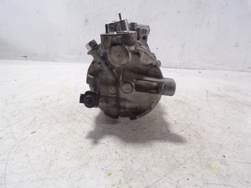 Recambio de compresor aire acondicionado para volkswagen polo 1.0 referencia OEM IAM 5Q0816803D 5Q0816803D 4472502801