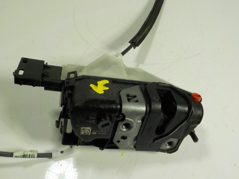 Recambio de cerradura puerta trasera derecha para citroën c5 aircross live pack referencia OEM IAM 9816941880 169418 16944051