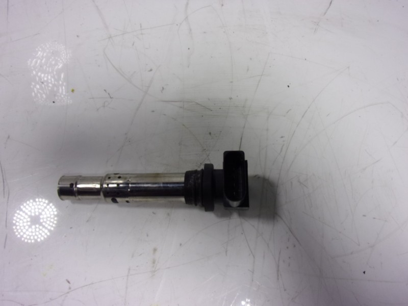Recambio de bobina para volkswagen golf vi (5k1) sport referencia OEM IAM  036905715 