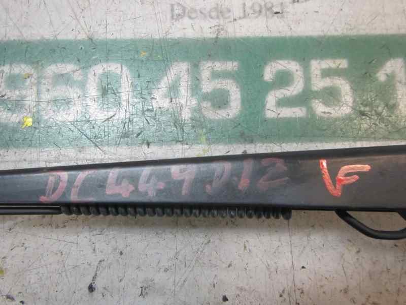 Recambio de brazo limpia delantero izquierdo para chevrolet nubira berlina 1.6 cat referencia OEM IAM   