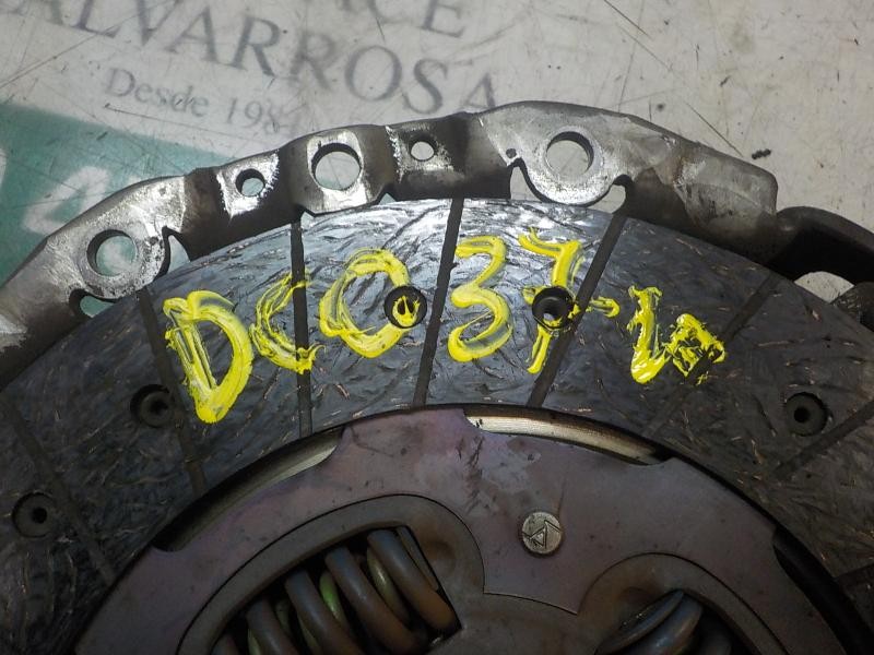 Recambio de kit embrague para renault master ii phase 2 caja cerrada 2.5 diesel referencia OEM IAM   