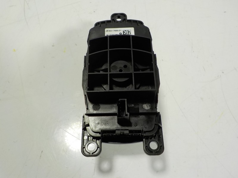 Recambio de mando multifuncion para bmw serie 1 lim. (f20) 2.0 turbodiesel referencia OEM IAM 65829381678 9317695 
