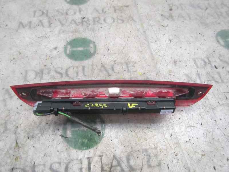 Recambio de piloto trasero central para ford focus berlina (cap) 1.6 tdci cat referencia OEM IAM   