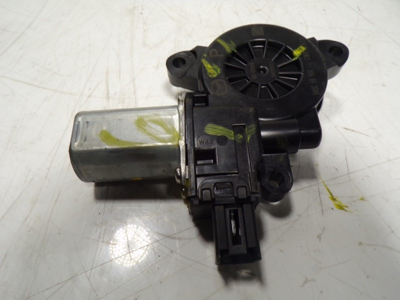 Recambio de motor elevalunas trasero derecho para mazda 3 lim. () origin referencia OEM IAM   