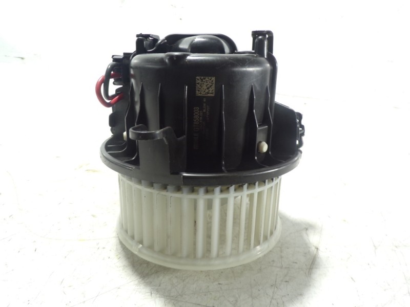 Recambio de motor calefaccion para volkswagen polo 1.0 referencia OEM IAM 2Q1819021 GT858003 GT858003