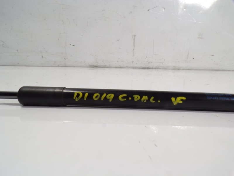 Recambio de amortiguador capot para volkswagen golf vii lim. 1.6 tdi dpf referencia OEM IAM 5G0823359  
