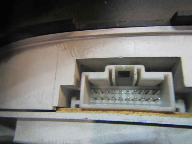 Recambio de cuadro instrumentos para chevrolet nubira berlina 1.6 cat referencia OEM IAM   