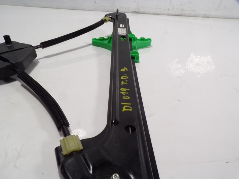 Recambio de elevalunas trasero derecho para volkswagen golf vii lim. 1.6 tdi dpf referencia OEM IAM 5G4839462B 5G48394625 