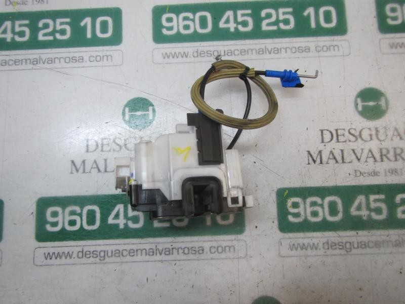 Recambio de cerradura puerta delantera derecha para peugeot bipper 1.4 hdi referencia OEM IAM   