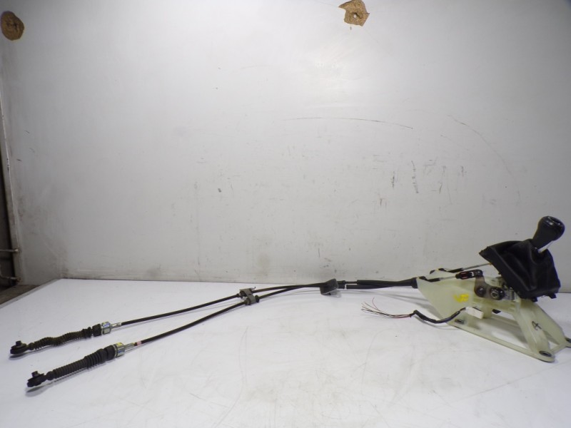 Recambio de palanca cambio para mazda 3 lim. () origin referencia OEM IAM  BJS746100 