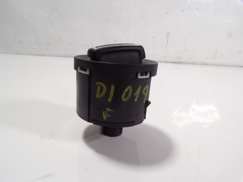 Recambio de mando luces para volkswagen golf vii lim. 1.6 tdi dpf referencia OEM IAM 5G0941431BDWZU 5G0941431BD 