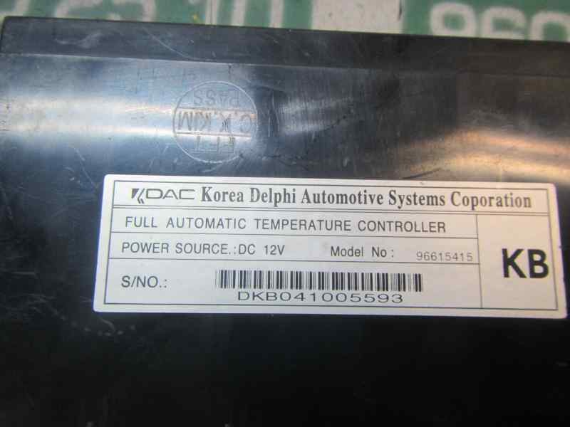 Recambio de mando climatizador para chevrolet nubira berlina 1.6 cat referencia OEM IAM   