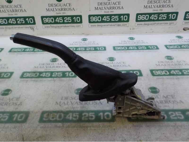 Recambio de palanca freno de mano para volvo v40 1.6 diesel cat referencia OEM IAM 31381646  