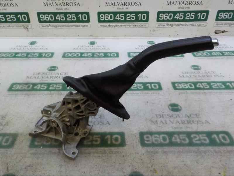 Recambio de palanca freno de mano para volvo v40 1.6 diesel cat referencia OEM IAM 31381646  