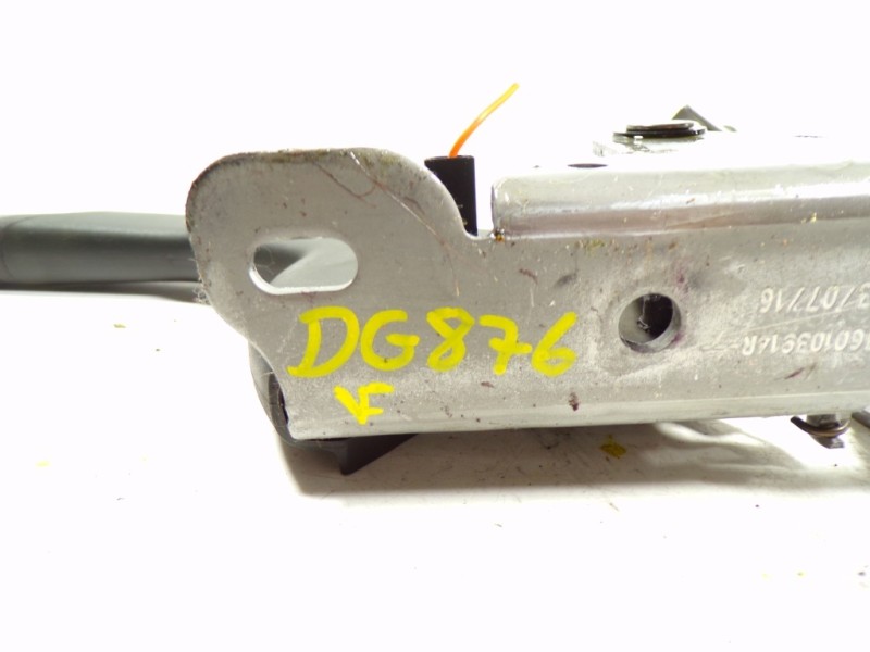 Recambio de palanca freno de mano para renault clio iv limited referencia OEM IAM 360106115R  