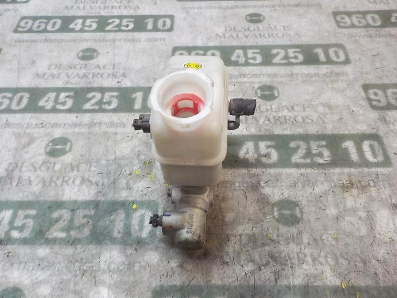 Recambio de bomba freno para kia pro_ceed crdi referencia OEM IAM 585101H200  