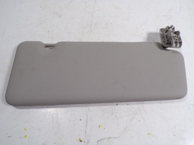 Recambio de parasol izquierdo para renault clio iv limited referencia OEM IAM 964012136R  