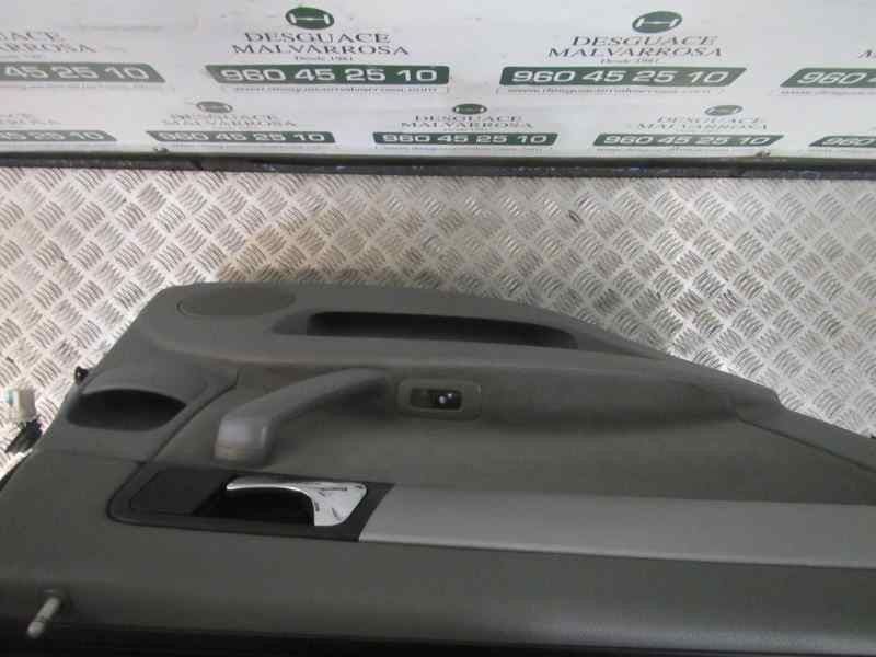 Recambio de puerta trasera izquierda para chevrolet nubira berlina 1.6 cat referencia OEM IAM   