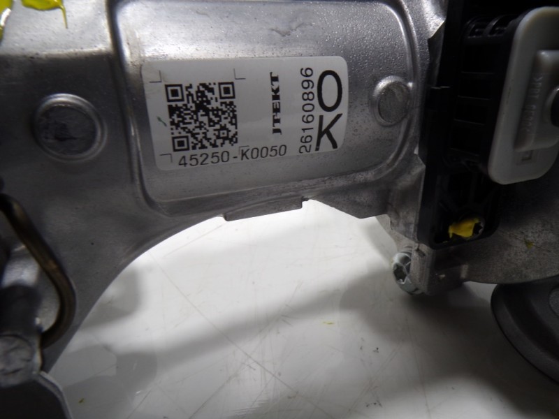 Recambio de columna direccion para toyota yaris 1.5 vvti hev referencia OEM IAM 4520A0D580 89650K0050 26130309