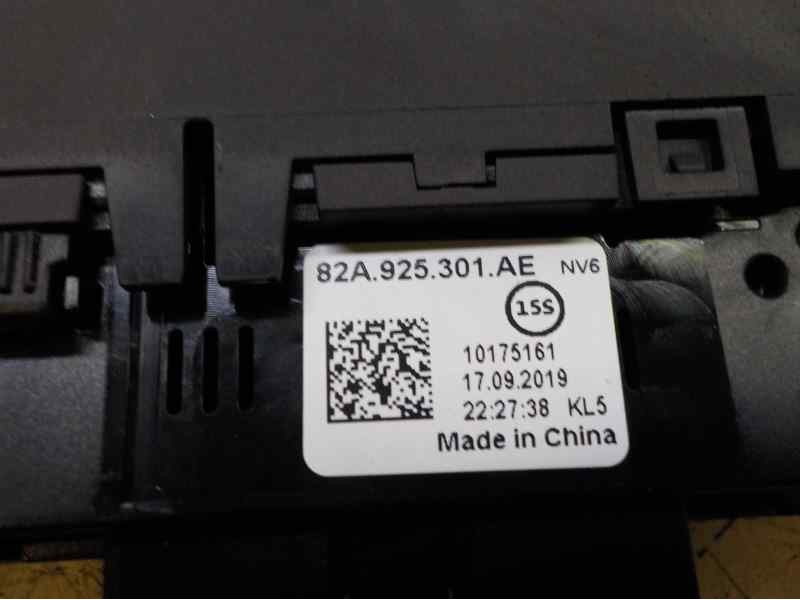 Recambio de warning para audi a1 sportback (gba) 1.0 tfsi referencia OEM IAM 82A925301AE 82A925301AE 