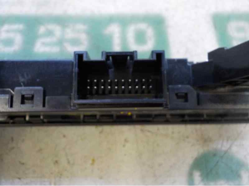 Recambio de warning para audi a1 sportback (gba) 1.0 tfsi referencia OEM IAM 82A925301AE 82A925301AE 